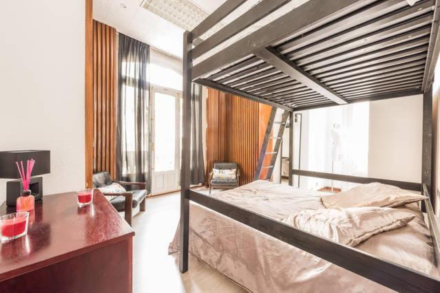 M&F Apartaments Gran Via Madrid Exterior photo